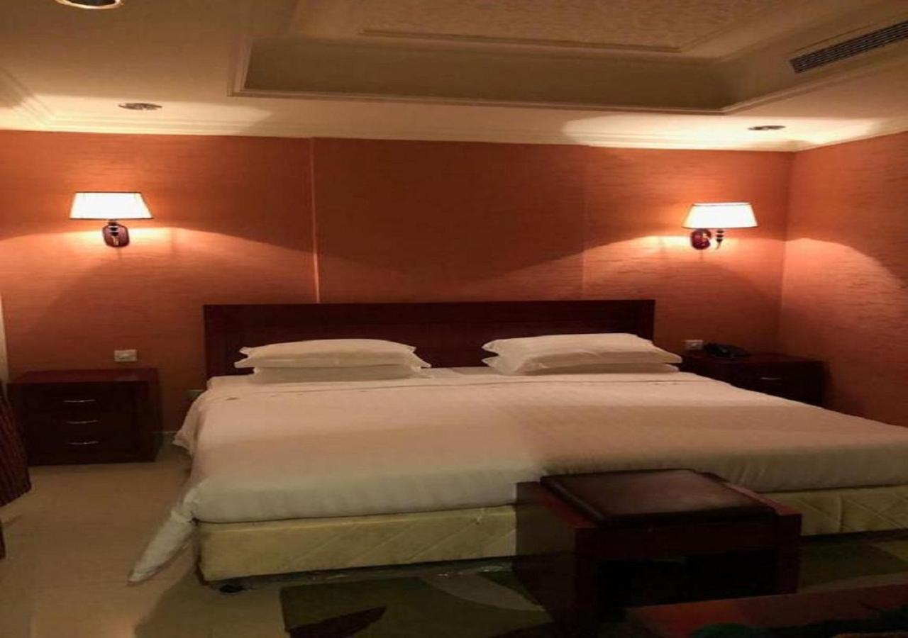 Al Fursan Hotel Jeddah Ngoại thất bức ảnh