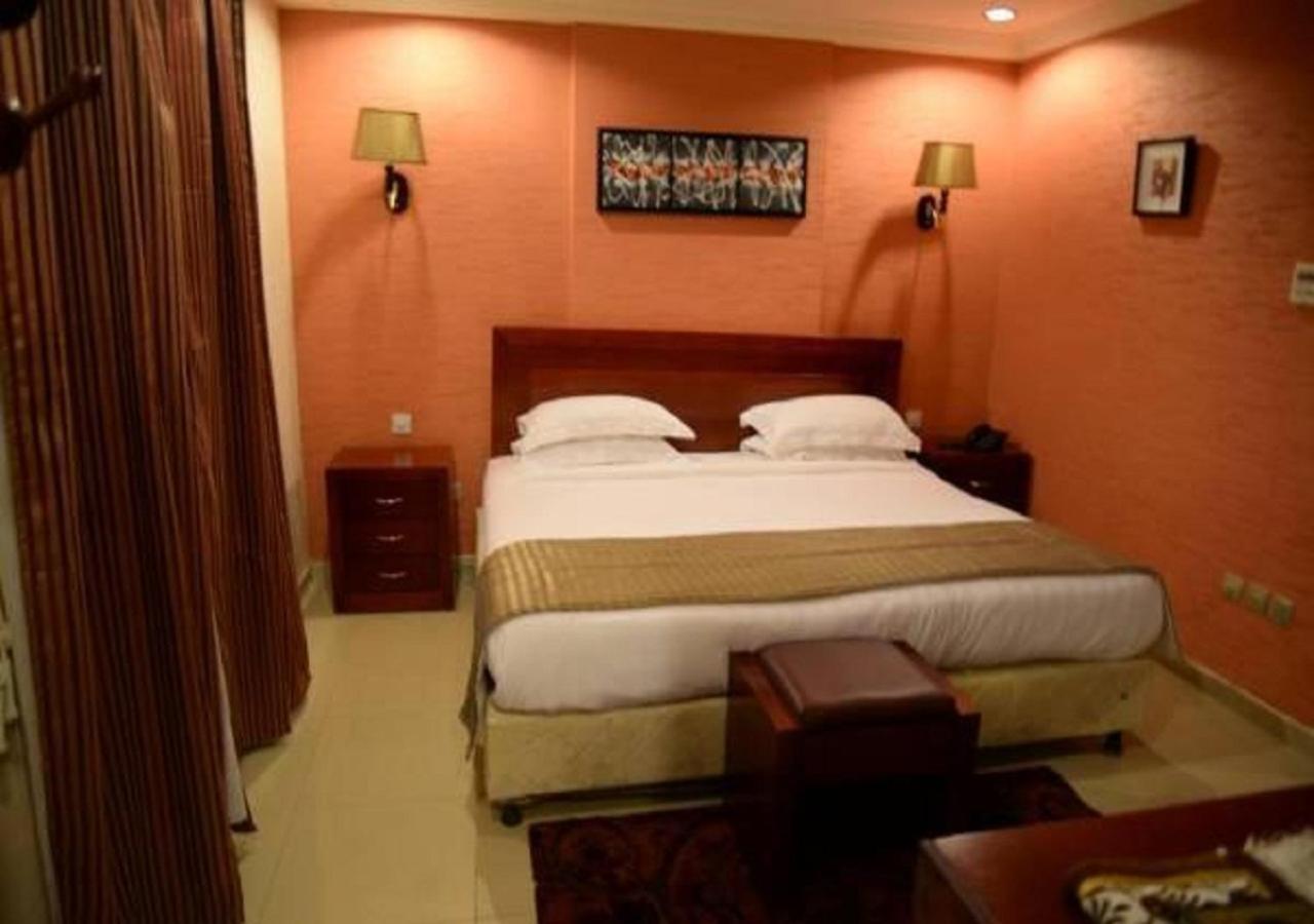 Al Fursan Hotel Jeddah Ngoại thất bức ảnh