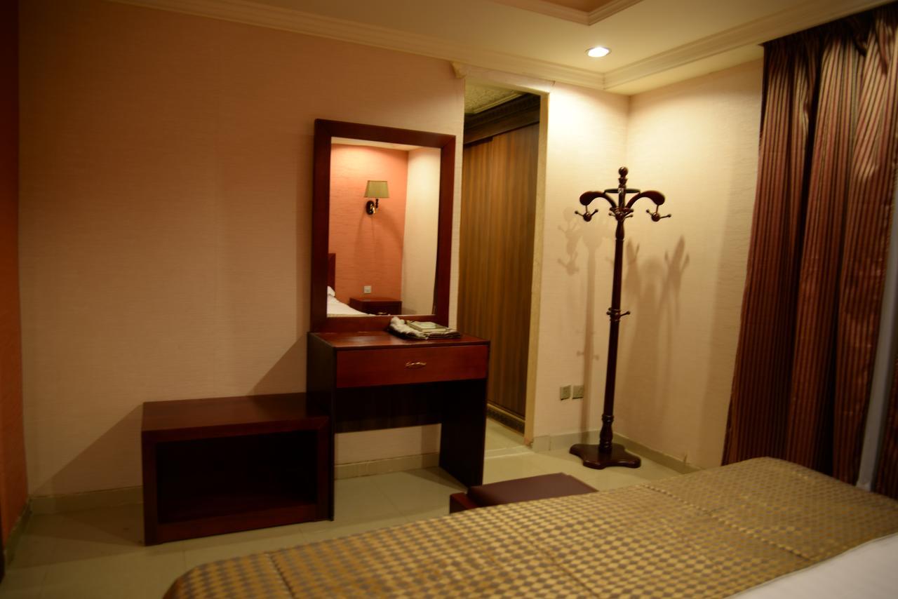 Al Fursan Hotel Jeddah Ngoại thất bức ảnh