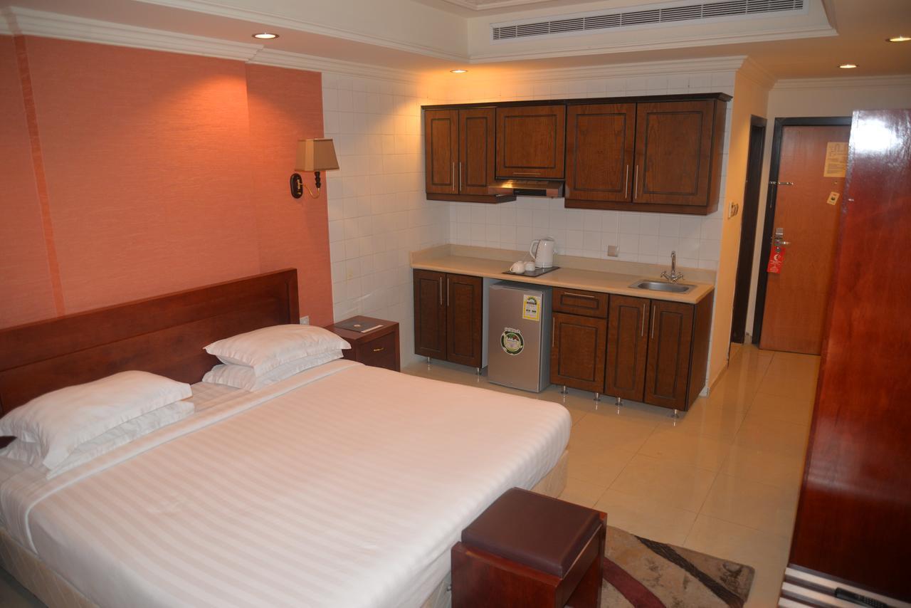 Al Fursan Hotel Jeddah Ngoại thất bức ảnh